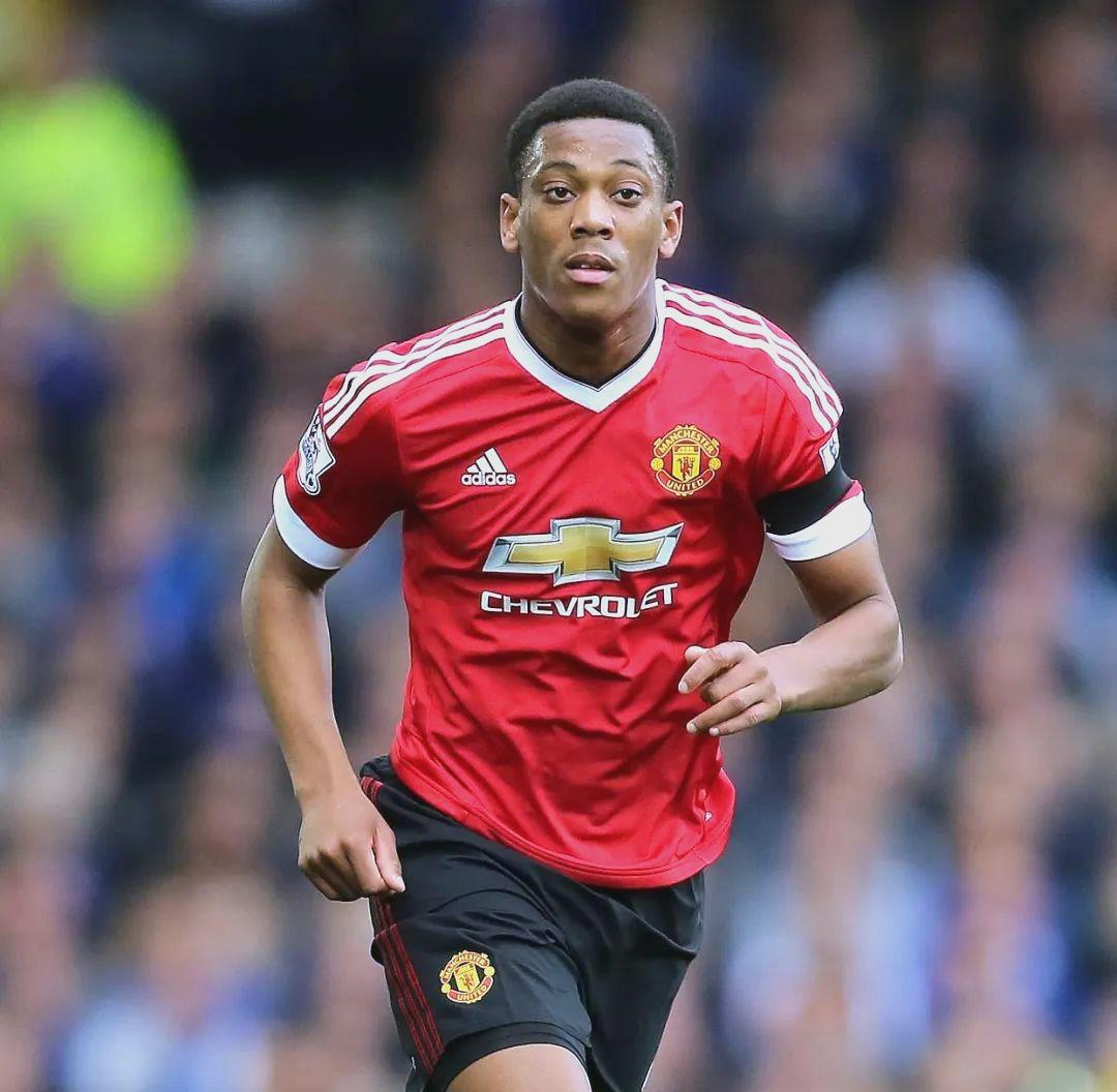 爱游戏app-包含转会期CBA季后赛焦点战,曼联绝杀压哨,信心回归,赛季目标并未改变的词条