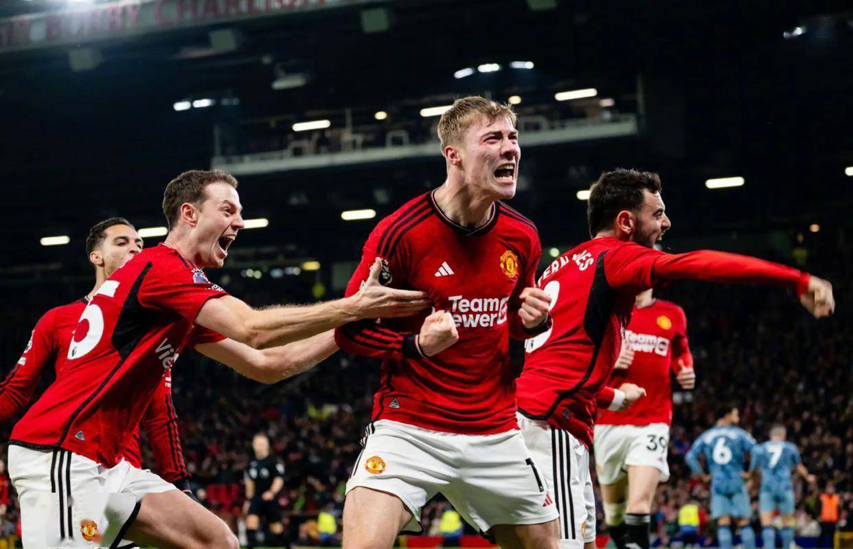 爱游戏app-转折点！西汉姆复出首秀，欧冠赛后攻防权衡，话题不断，球队文化再被提及的简单介绍